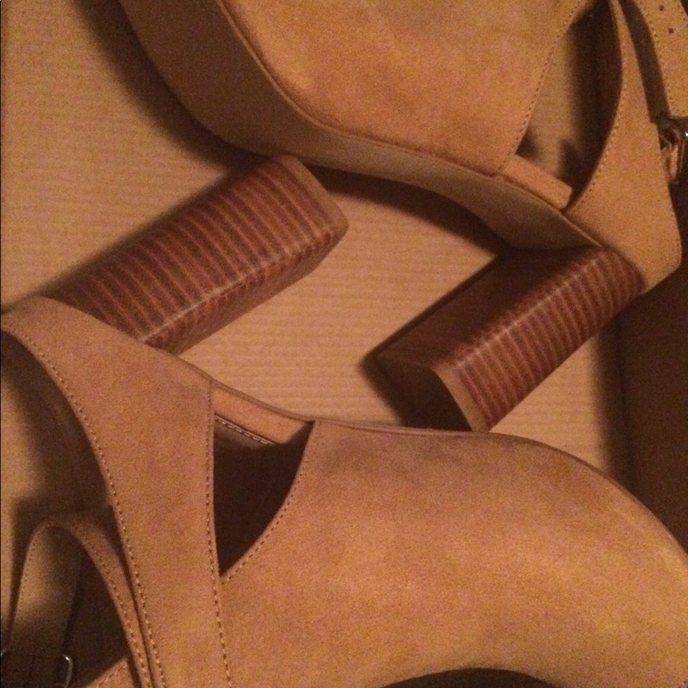 Abound Cut Out Style Heels
